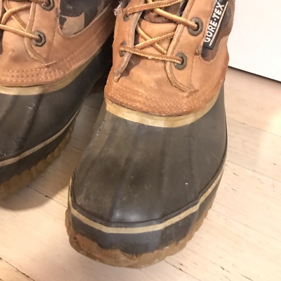 bass pro chukka boots